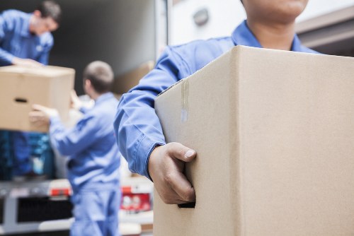 Removal truck hire for Glasgow house and flat moves