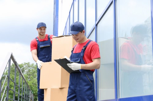 Man and van service helping with a Glasgow home move